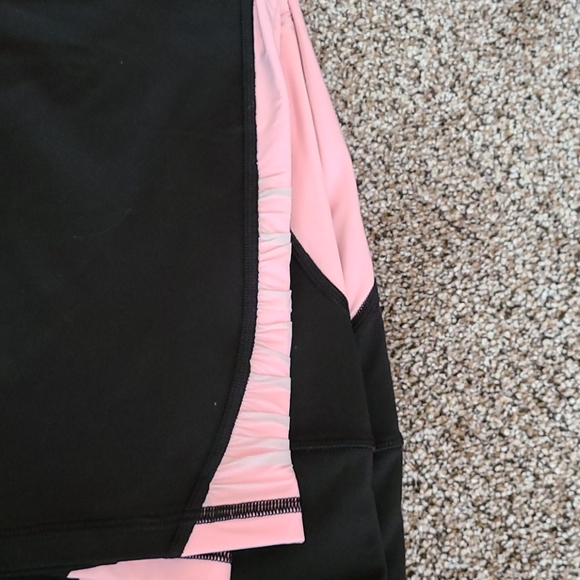 Victoria's Secret Knockout Capri - Picture 6 of 6